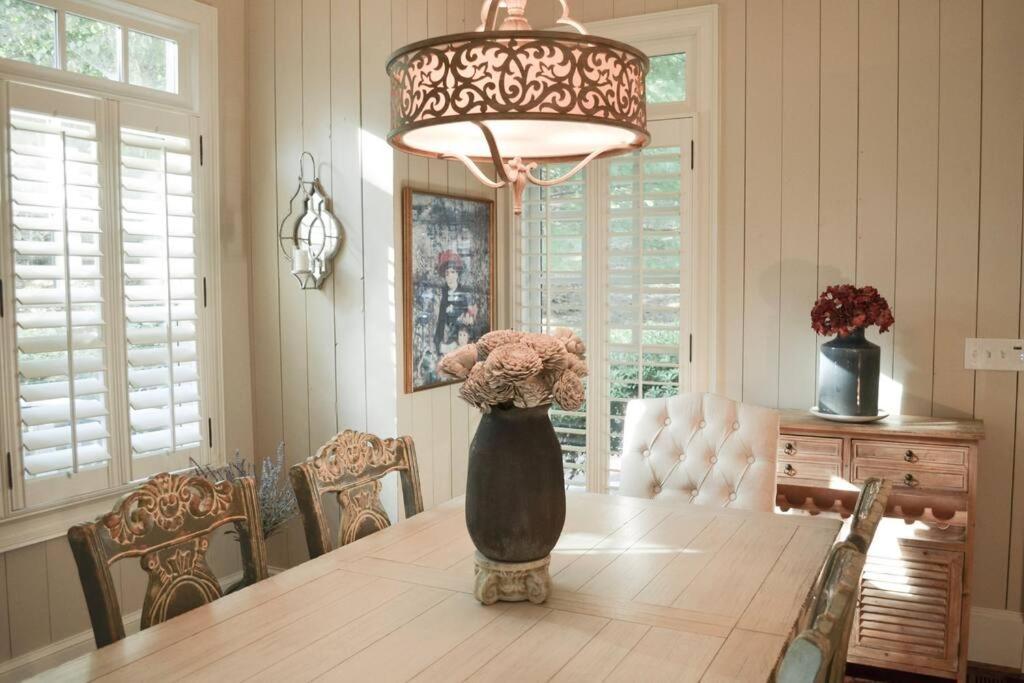 Cozy In Big Canoe Holiday home